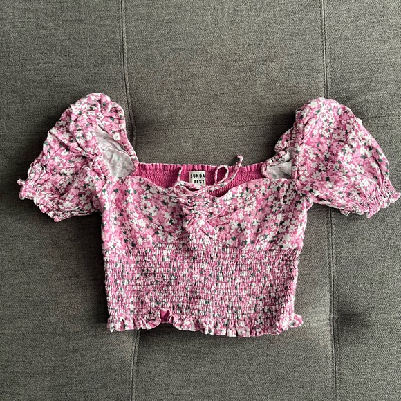 Aritzia Sunday Best Sinatra Blouse - Picture 2 of 2